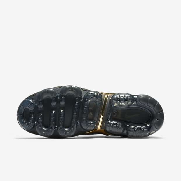 Air vapormax plus khaki deals
